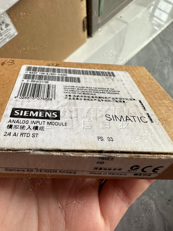 6ES7134-4JB51-0AB0-SIEMENS-XMa