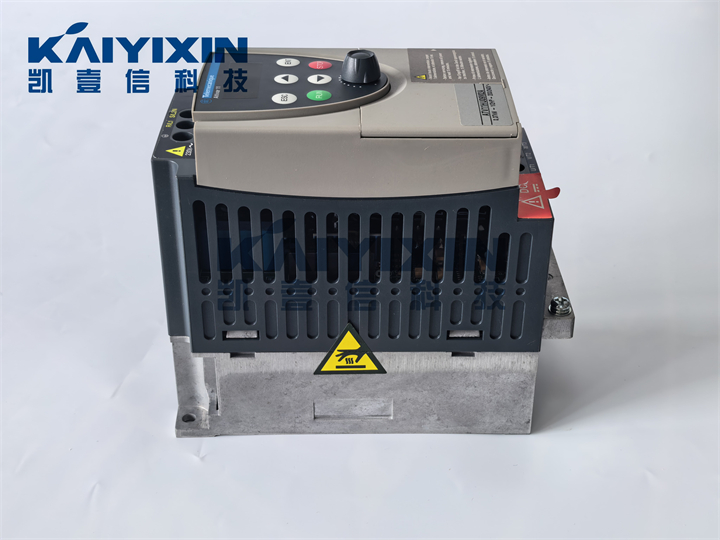 ATV11HU09M2A-0-37KW-schneider-URf