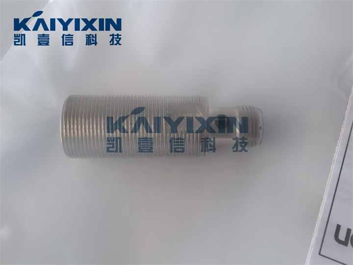 E2EG-X5B1-M1-OMRON-kV4