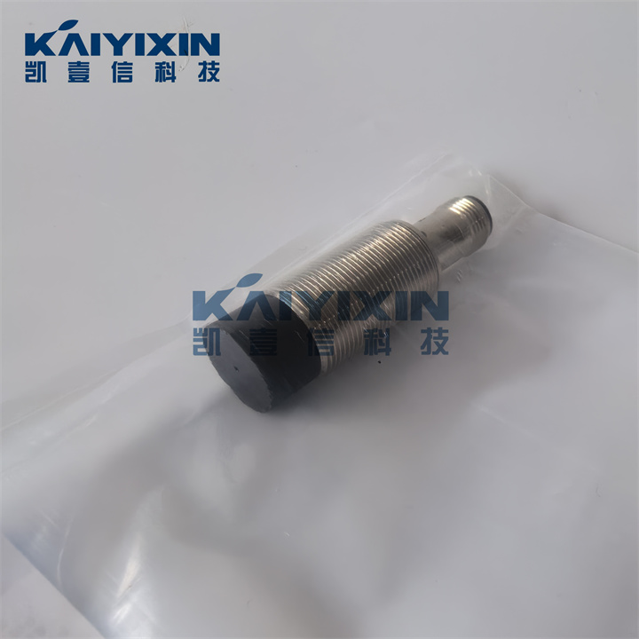 E2B-M18KN10-M1-B1-OMRON-Bg4
