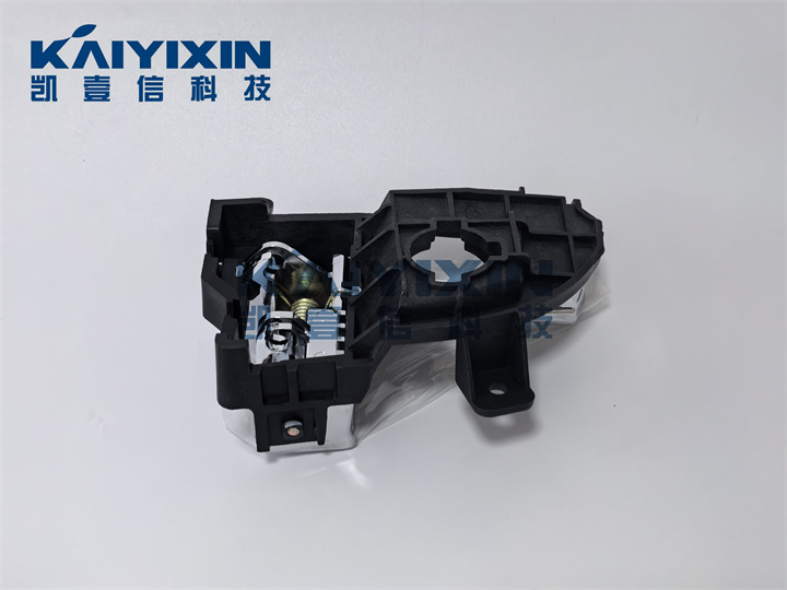 Hawtai-XEV260-Left-Door-Inner-Buckle-HAWTAI-m9t