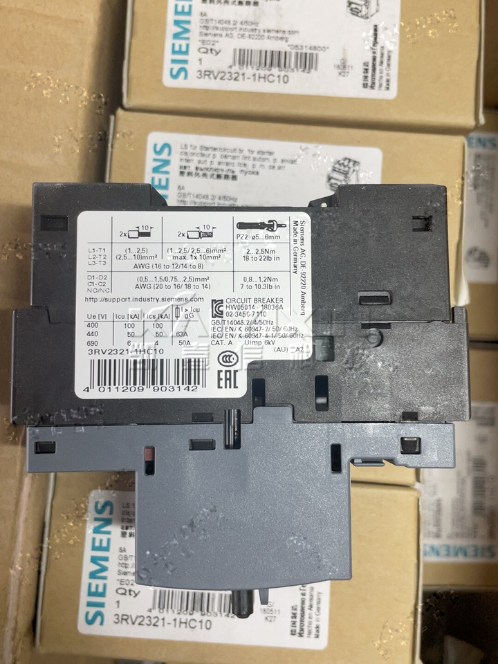 3RV2321-1HC10-SIEMENS-4K7